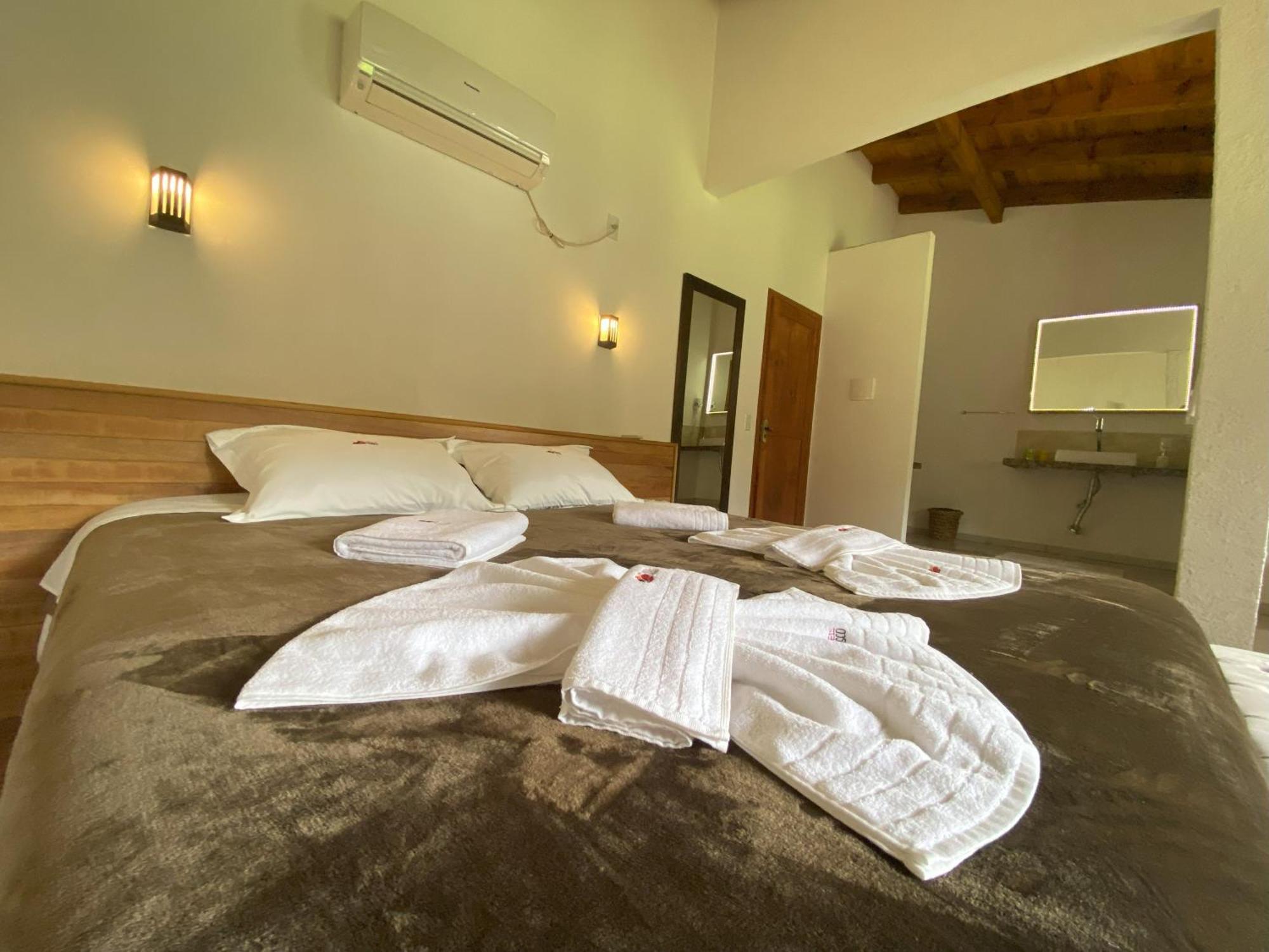 Hibisco Home Hotel Urubici Oda fotoğraf